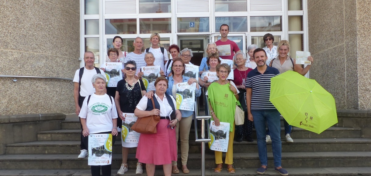 Vuelven los paseos saludables “Ondo Ibili” los viernes a las 11:00 para personas mayores. La cita será el 22 de septiembre a las 11:00 de la mañana. Está abierta a todas las personas que quieran participar en un paseo saludable en compañía de personas mayores por alguno de los recorridos predefinidos en Lasarte-Oria. 
