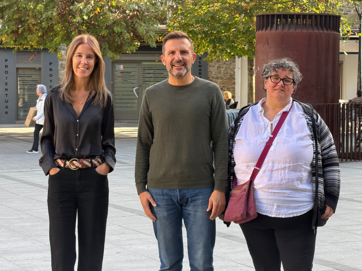 La Euskal Jaia 2025 se consolida como una fiesta popular, participativa y con vocación de continuidad. El Ayuntamiento valora muy positivamente la edición de este año, destacando el éxito de participación, el ambiente festivo y la implicación de los agentes locales.