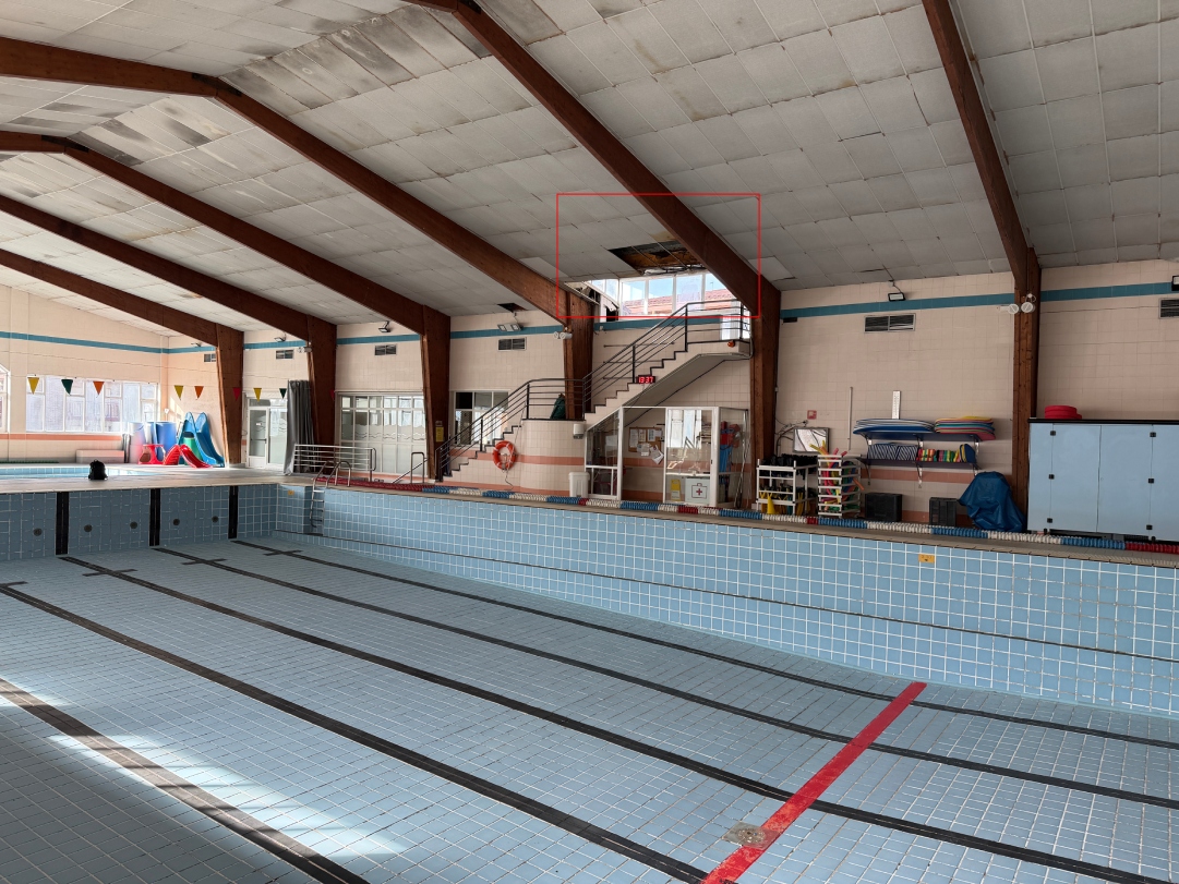 Las obras de reparación de la piscina municipal avanzan según lo previsto. El Ayuntamiento garantiza la devolución de las cuotas por los días de cierre y detalla el ajuste de los abonos de 2026.