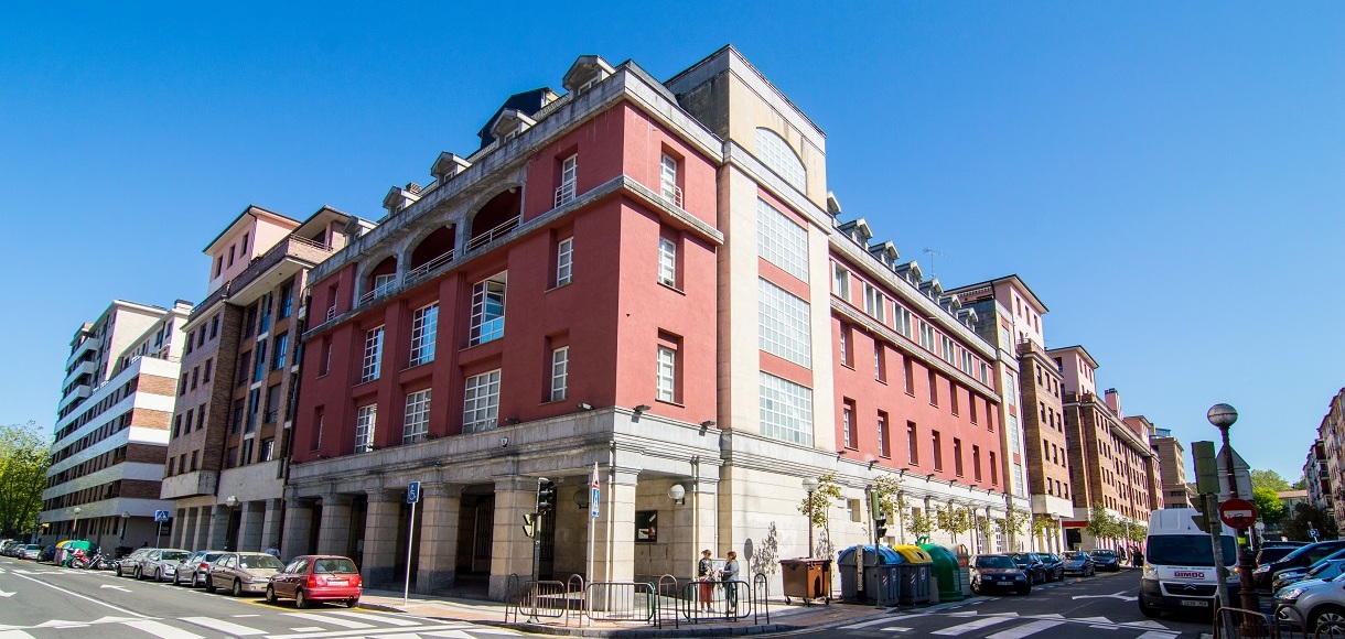 Azaroa kultur programazio betea dakar. Zinemak, antzerkiak, musikak, literaturak eta adin guztietarako ekitaldiek beteko dute azaroko kultur agenda.