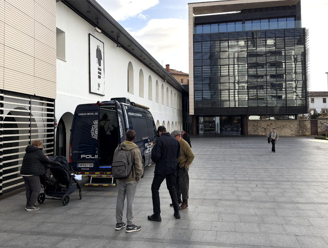 Habilitadas nuevas fechas en febrero para la renovación del DNI y el pasaporte en Lasarte-Oria. El servicio se prestará los días 3 y 17 de febrero en horario de mañana, con cita previa telefónica.