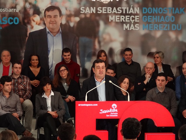 Ernesto Gasco en un momento de su intervenci&oacute;n